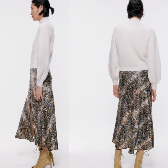 Zara NWT Snake Print MIDI Skirt Small - Picture 4 of 10